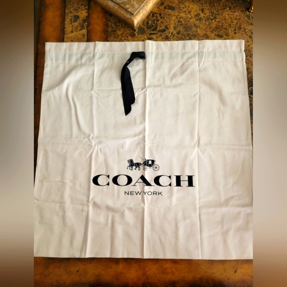 Coach Cream DustBag Luxury Design - Picture 1 of 2